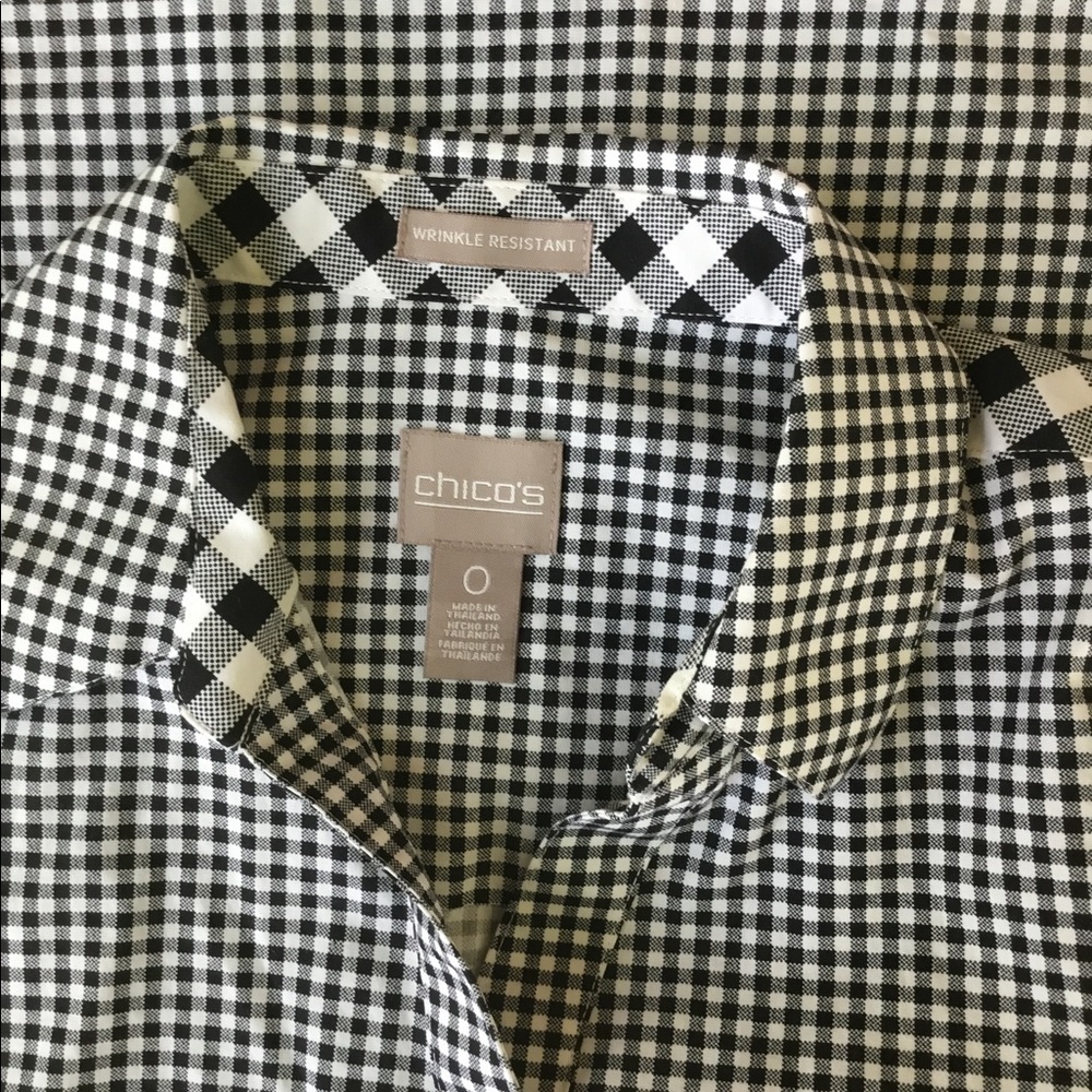 Chico’s Black and white Blouse - Picture 7 of 7
